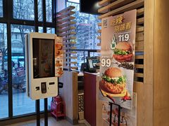 -麦当劳(安立路店)