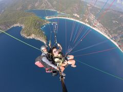 -费特希耶滑翔伞