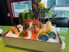 -万岛日本料理铁板烧(大宁店)