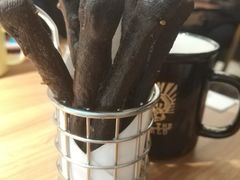 蘸汤吃的黑油条-太二酸菜鱼(福州泰禾店)