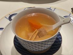 竹蔗马蹄茅根炖金沙骨-炳胜私厨(万象前海店)