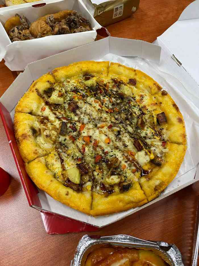 mr.pizza(顺义店)-"之前听说有上市的抹茶饼底披萨,今天终于品.