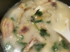 -港丽餐厅(高德置地店)