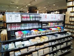 -MUJI无印良品(西湖银泰城店)