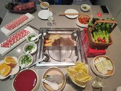 -海底捞火锅(璞丽中心店)