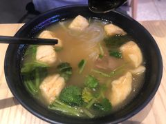 -小杨生煎(虹桥机场T1到达店)