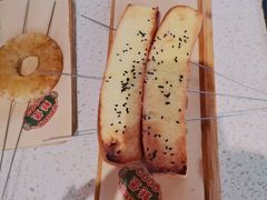 -蚝堡·生蚝海鲜烧烤物种起源•海肠捞饭(刘公岛店)