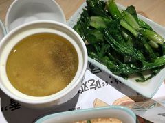 肥西老母鸡汤-老乡鸡(上海白玉兰广场店)