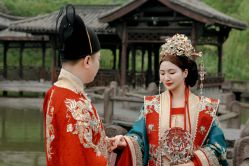 -巴黎春天婚纱摄影(临安店)