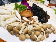 -雅然居铜火锅(长新街店)