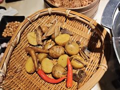 -渝味川菜(夜宵航母店)