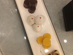 -鸿运楼烤鸭店(天桥店)