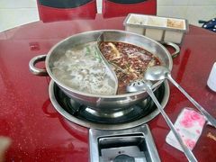 -老石黑山羊毛驴肉火锅(金凯广场店)