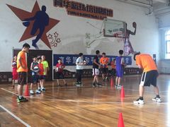 -育华篮球培训(新华路校区)