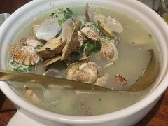 荠菜丸子汆蛤蜊-前海沿·青岛菜(五四广场永旺店)