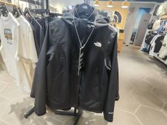 -万达广场(南昌红谷滩店)