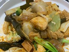 -吉阿婆麻辣烫