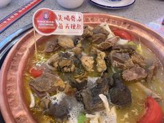 -阿婆情腊排骨火锅(金虹路店)