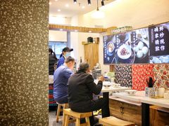 大堂-李与白包子铺(桐梓林店)
