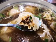 荠菜黑猪肉馄饨-福祚黑猪肉美食餐馆(世茂广场店)