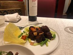 黑金雪花牛肉粒-上海和平饭店龙凤厅 Dragon Phoenix
