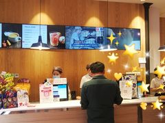 -巴黎贝甜(大宁国际商业广场店)