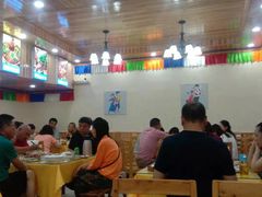 大堂-乡土特色.冷锅鱼.牦牛肉汤锅