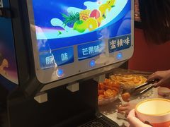 -南城十里潮汕鲜牛火锅·鲜虾生滚粥(融汇老商埠店)