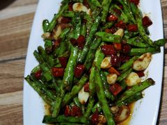 -三湘四水正宗湘菜(君峰路店)