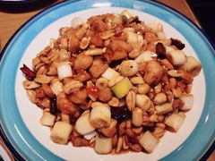 宫保鸡丁-十六中酱肉·烧烤·京菜小馆(五方桥旗舰店)
