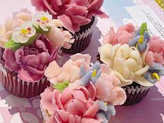 爱丽丝的歌杯子蛋糕-BON CAKE(华贸购物中心店)