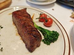 -马克西姆俄罗斯餐厅(通亚街店)