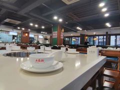 大堂-土连锅·现熬养生汤锅(梁家巷店)