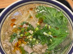 -云阿蛮云南生烫牛肉米线(奉贤路店)