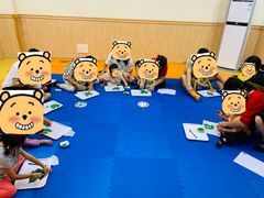 -哲学苑亲子园·早教婴儿托育·婴儿游泳(颐龙湾店)