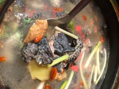 -临街徽菜馆·正宗黄山味
