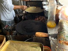 -正宗杂粮煎饼香软鸡蛋饼