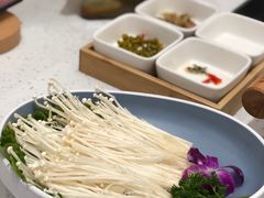 -若爱猪肚鸡·啫啫煲(循礼门M+店)