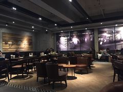 大堂-星巴克(上海虹桥南丰城办公楼店)