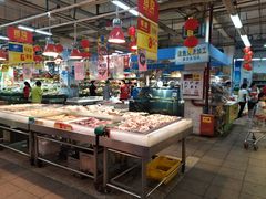 -物美大卖场(新隆店)