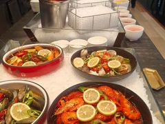 -圣丰索菲特·2 On 988 Café 自助餐厅