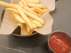 厚切薯条-必胜客(砂之船中东奥莱店)