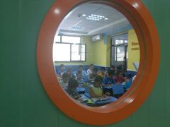 -LILY英语思维馆(玉泉路店)