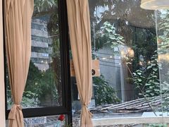 -Mark&Mars Restaurant