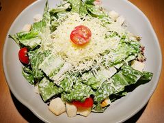 凱撒沙拉-Lia Cafe Bar Restaurant松山咖啡屋