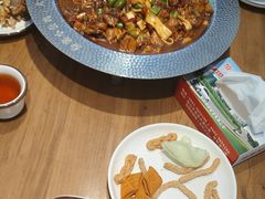 -俭寨大盘鸡·手抓肉·烧烤新疆菜(乌苏路店)
