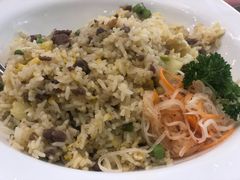 -佰搭果·广式茶餐厅(西华路店)