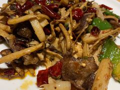 -十三式重庆江湖菜(金茂览秀城店)