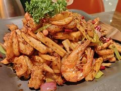 -炭舍干锅·烤鱼(扬名广场店)
