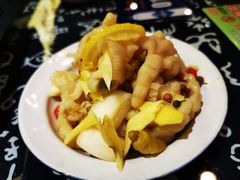 -牛炖牛·怪味牛骨头(大成路店)